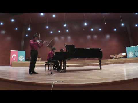 F. Kreisler Variations on a theme by Corelli Performing Duolog