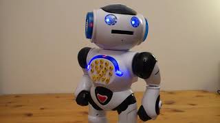 LEXIBOOK POWERMAN - dances, sings, tells jokes (in German / auf Deutsch)