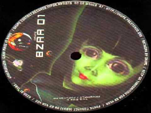 Bzar 01 Okupe-Face b1 physikaly