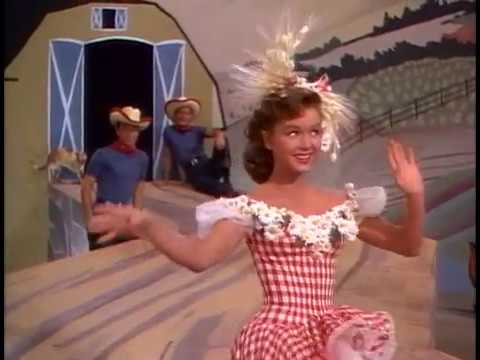I Love Melvin 1953 – A Lady Loves (The Simple Things) – Debbie Reynolds