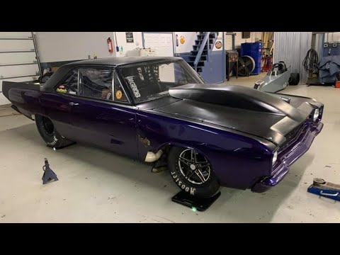 Street Outlaws - First Look at Dominator's completed Hemi setup in the Dodge Dart! Ready for NPK!