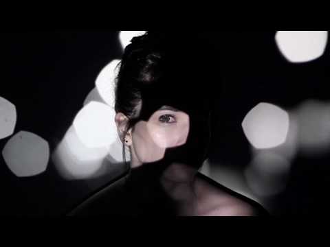 Longe Daqui - China (Clipe Oficial)