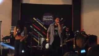 AJ Davila - Dura Como Piedra (Festival Marvin 2014)