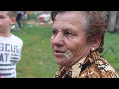 Casa mistuita de flacari la Dipsa