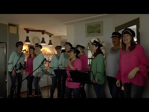 Laatste nieuws uit Leidschendam-Voorburg - Gluren bij de Buren in Stompwijk