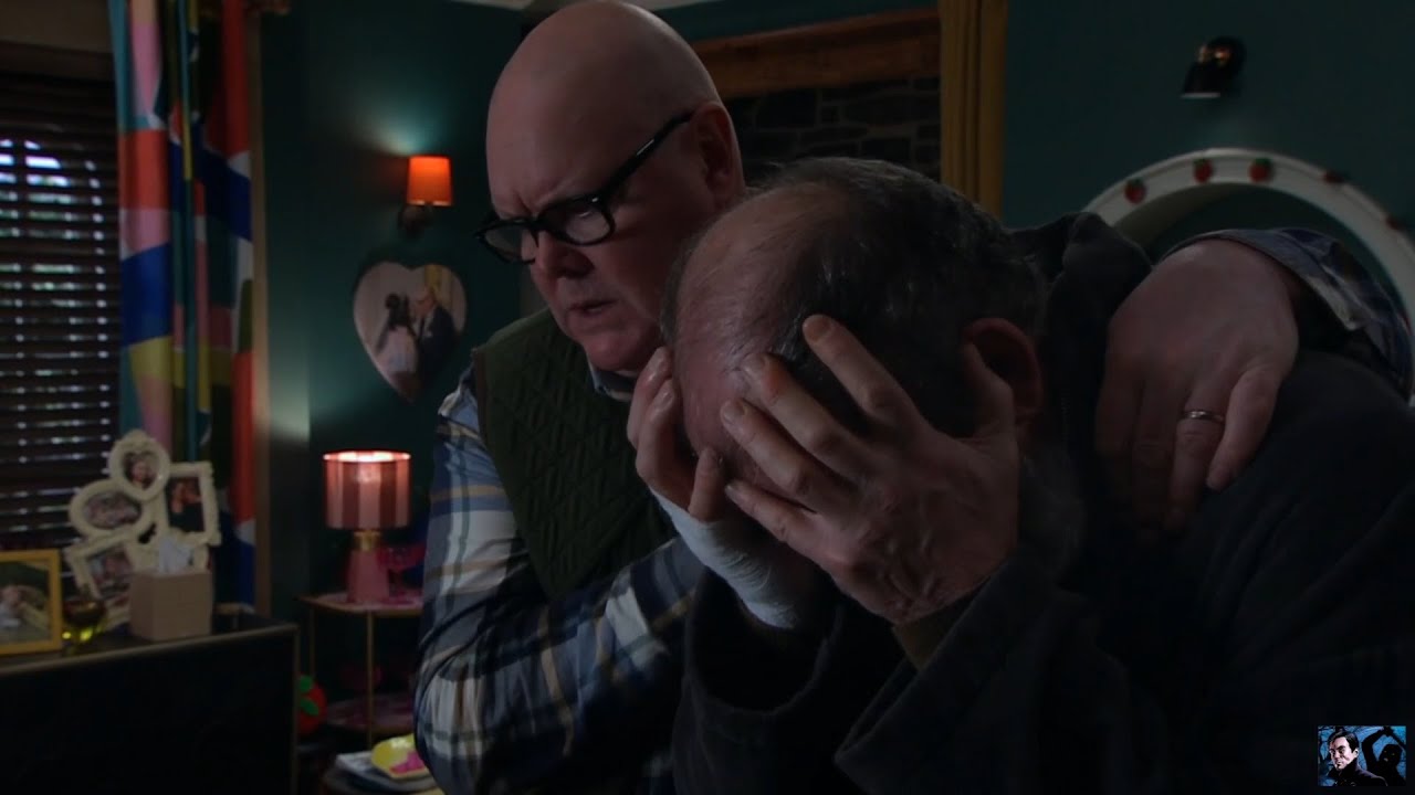 YouTube Thumbnail Downloader FULL HQ IMAGE