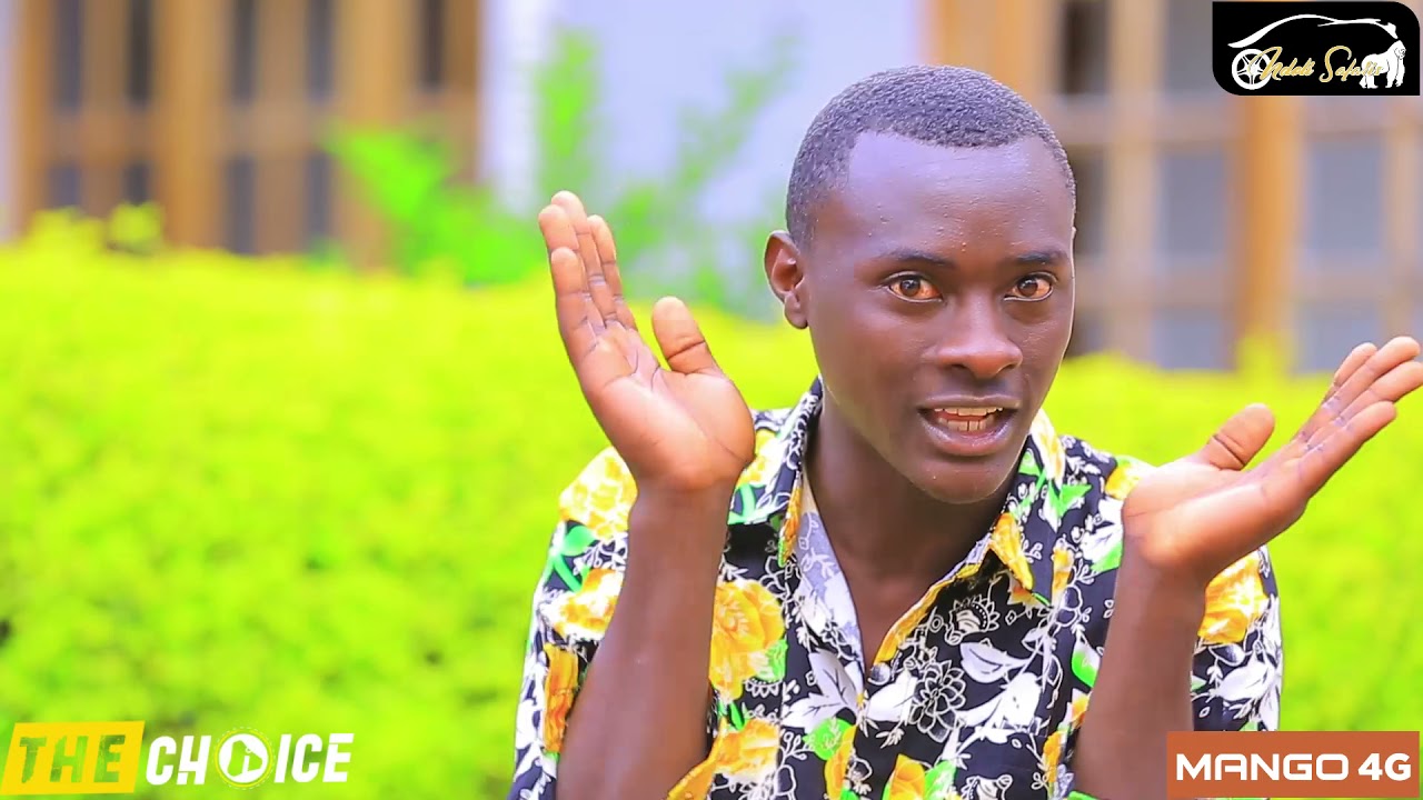 Karabaye  M Irene azanye umujyarwenya usetsa Mu gikiga aramusetsa zirashoka Neza neza