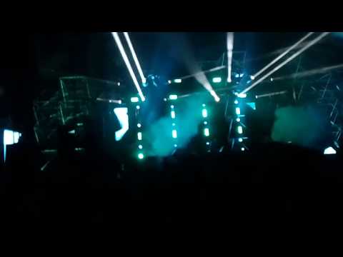 Sven Väth drops Patrice Baumel - Glutes @ B My Lake 2017 part 1
