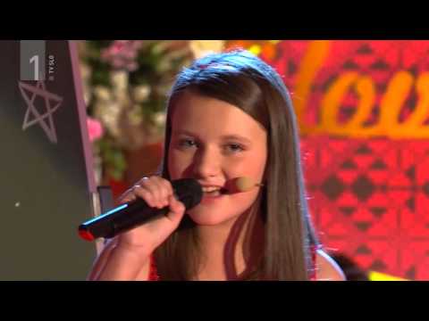 Mali velikani - Mia Anclin (Slovenski pozdrav, 27.11.2015)