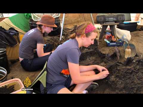 TechKnow - Can high-tech goggles revolutionise cancer surgery?