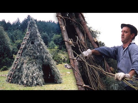 , title : 'CHOZO DE PASTORES trashumantes en la naturaleza. Así era su construcción tradicional | Documental'