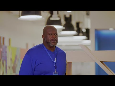 Shaq Checks in on 