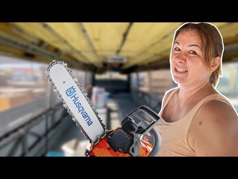 DESMONTANDO un Autobús 🚌⚒️ ¡¡CORTAMOS lo que no TENÍAMOS que cortar en CASA RODANTE!!