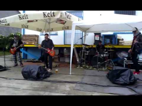 Scarecrows - Pohlady do neznama