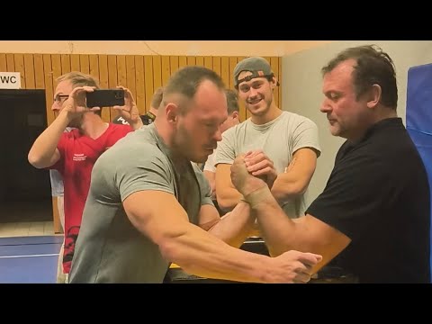 Marcin Skalski vs Devon Larratt @devlarratt 03.11.2025  sparring #armwrestling #nawrocki #prezydent 