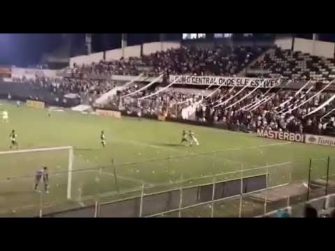 Golaço do Central contra o América