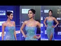 Vaani Kapoor Looks Damn Hot As She Arrives On Redcarpet Of Pinkvilla Style Icons Awards