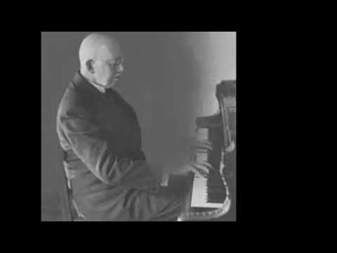 Alexander Michalowski plays Chopin Scherzo No.  1 in B minor Op.  20