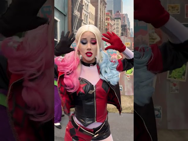 Vídeo relacionado con Warner Bros 005410r01 Harley Quinn floruga Ambientador