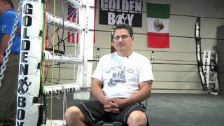 Victor Ortiz trainer Danny Garcia responds to fued with brother Robert Garcia (Espanol)