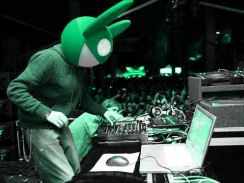 Tech n Stuff Deadmau5 vs Tech N9ne vs Justin Timberlake vs Soulja Boy