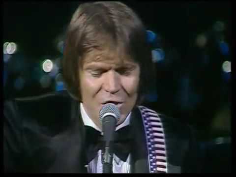 An Evening with Glen Campbell (1977) - Streets of London
