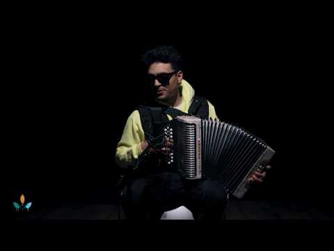 Coko Torres - Me La Quedo Mirando