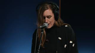 Laura Gibson - Tenderness (Live on KEXP)