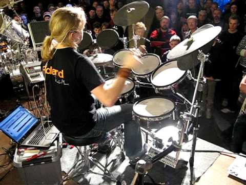 Drumday 2009 - Roland demo 01