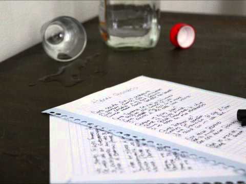 Hecha Pedazos / Jonathan Toro