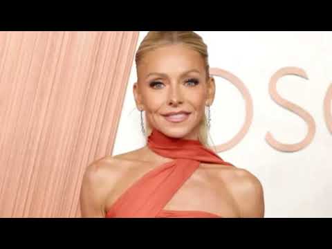 Kelly Ripa makes lingerie reveal on LIVE! as she gets candid about body