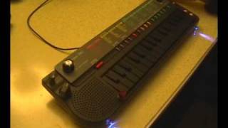 Video thumbnail for Circuit bent Casio SA-5 mini synth keyboard with 8 mods by Gleix
