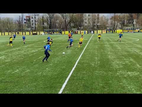 2010 liga 2 kolejka KS Łomianki - Barca Academy III 1 połowa