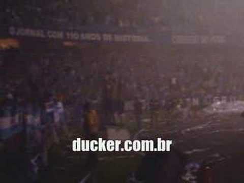 Grêmio 1 x 0 Santos - Comemoração dos jogadores com a torcid