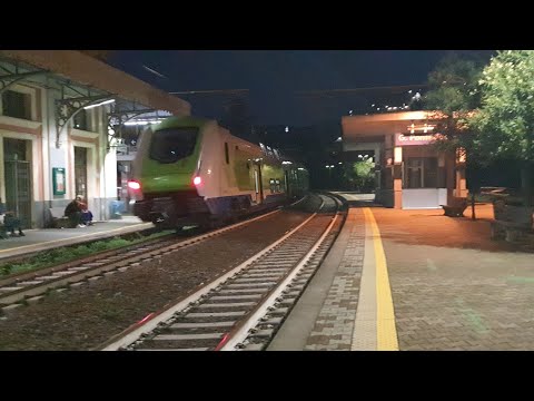 Treno del Mare 9098 La Spezia C. - Como S. Giovanni, ETR.521S1.xxx in transito a Genova Pontedecimo