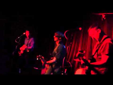 GUINEA WORMS - Quivery Lip - 8/30/13 - Ace of Cups