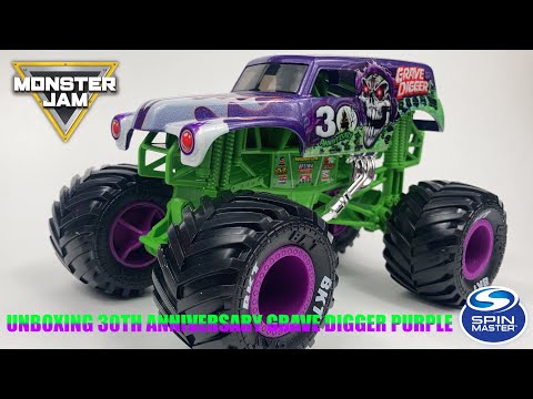 PURPLE 30TH ANNIVERSARY GRAVE DIGGER 1.24 SCALE!! UNBOXING