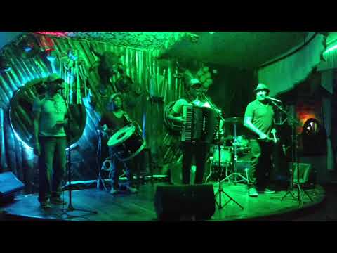 Isaac Do Acordeon - Marchas Juninas