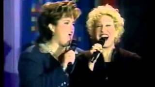 Bette Midler &amp; Rosie O&#39;Donnell  - Twisted -1996