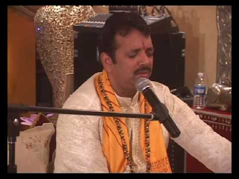 Shri Hanuman Chalisa by Pt. Chunelall Narine