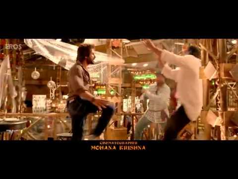 Shahid Kapoor gets violent   R   Rajkumar Dialogue Promo 1