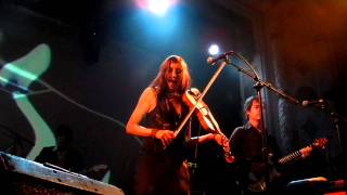 Poi dog Pondering ~ Get Me On