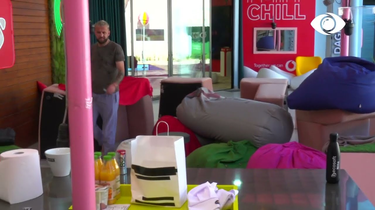 Zgjohet Luizi, sheh rrëmujën në shtëpi