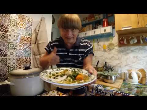 ROSÓŁ Z MAKARONEM - Gotuj z Gracjanem