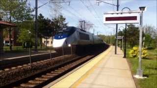 preview picture of video 'Acela Express and Northeast Regional at Westerly'