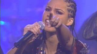 Alicia Keys - Girlfriend (Live) (2002)