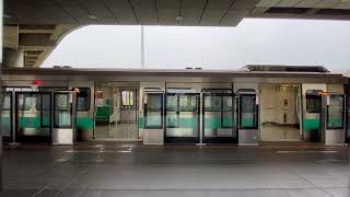 [閒聊] 高雄捷運的半高月台門