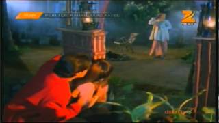 Badlon Mein Chup Raha Hai Chand Kyun-Alka Yagnik,Kumar Sanu[1080P-HD] - YouTube (1).flv