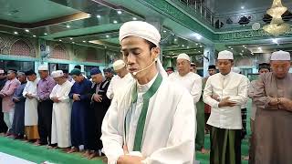 Download lagu Sholat Shubuh Berjamaah   Surah As Sajadah Menyentuh Hati 😌 🔴 ( LIVE ) mp3