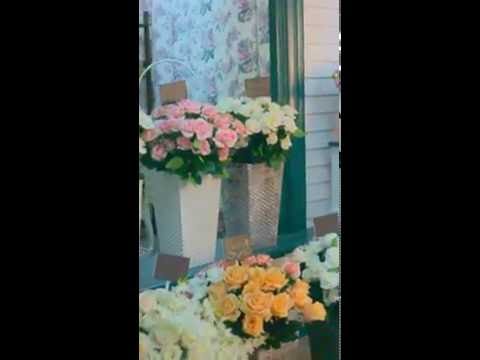 Alyona Savina. Цветочный магазинчик, созданный мною с нуля для фото студии.